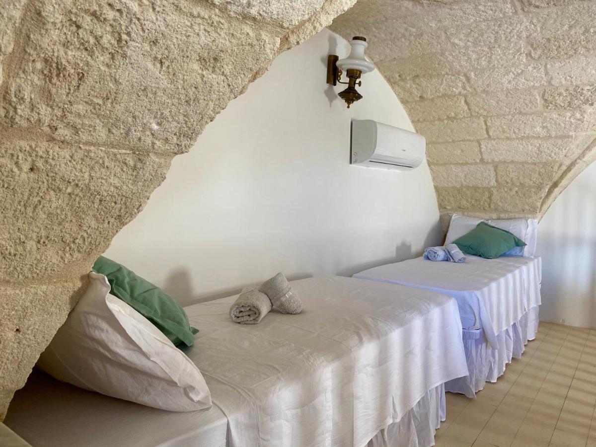 Ca Strignano Suite, Typical House Castrignano del Capo Bagian luar foto